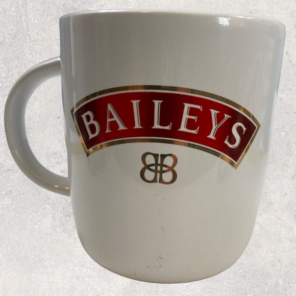 Bailey's Mug with Baileys Logo - Picture 1 of 4